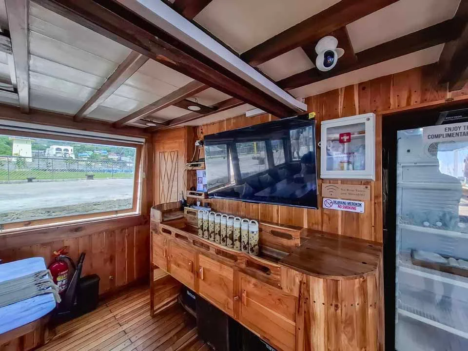 Komodo Tour, Komodo Island tour, Komodo Boat Tour, Komodo island boat tour, Komodo Island Trip, Tour to Komodo