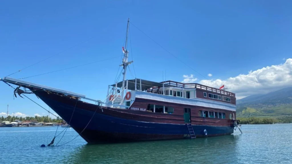 Armada Mulia Boat