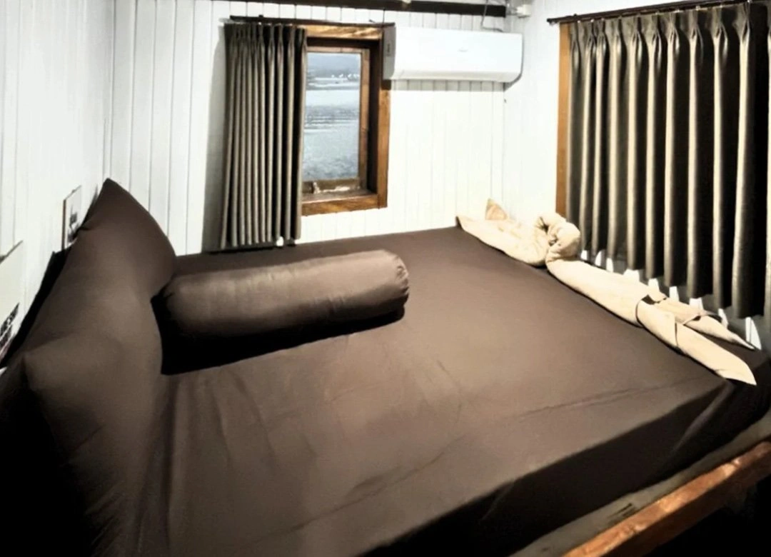 Standard Cabin Menami